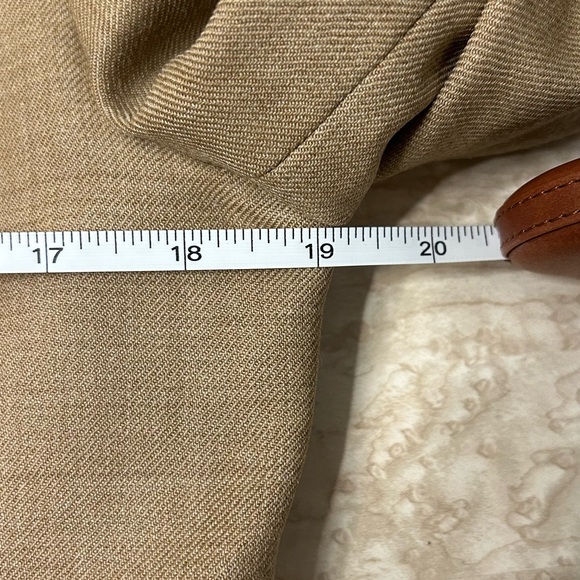 Pendleton Light Brown Buttoned Blazer - Picture 9 of 12